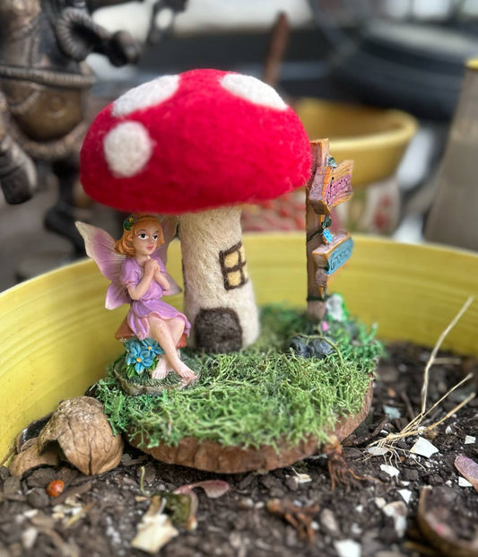 3D Mushroom Cottage Decor