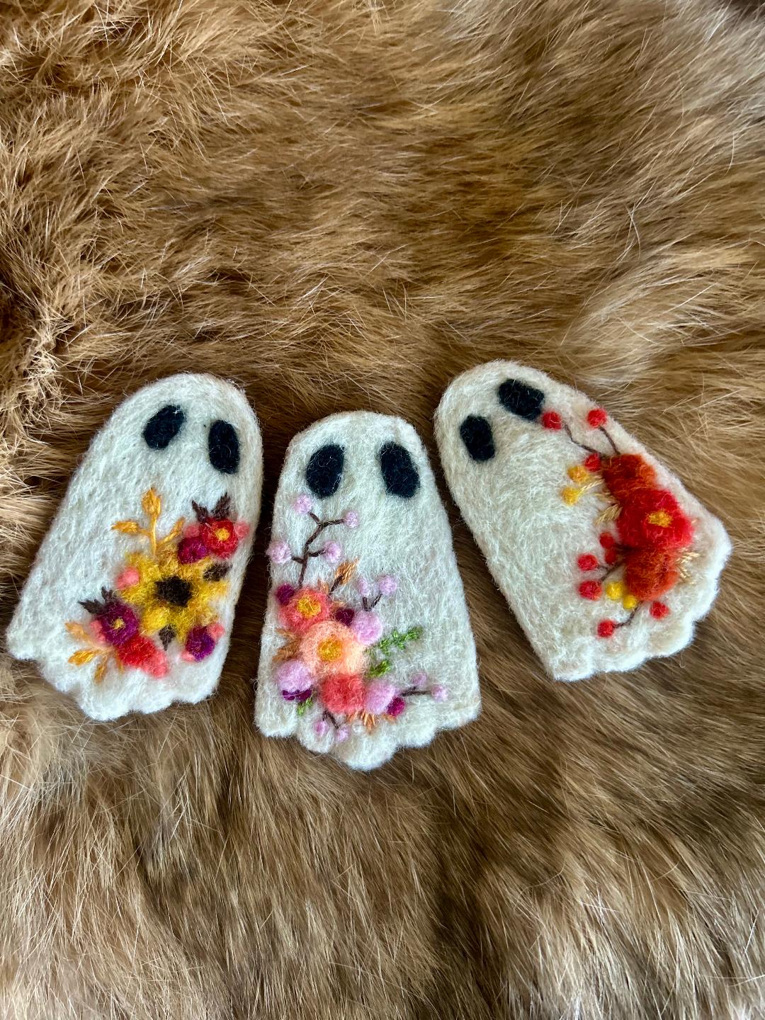 Boo-tiful Ghost Brooch