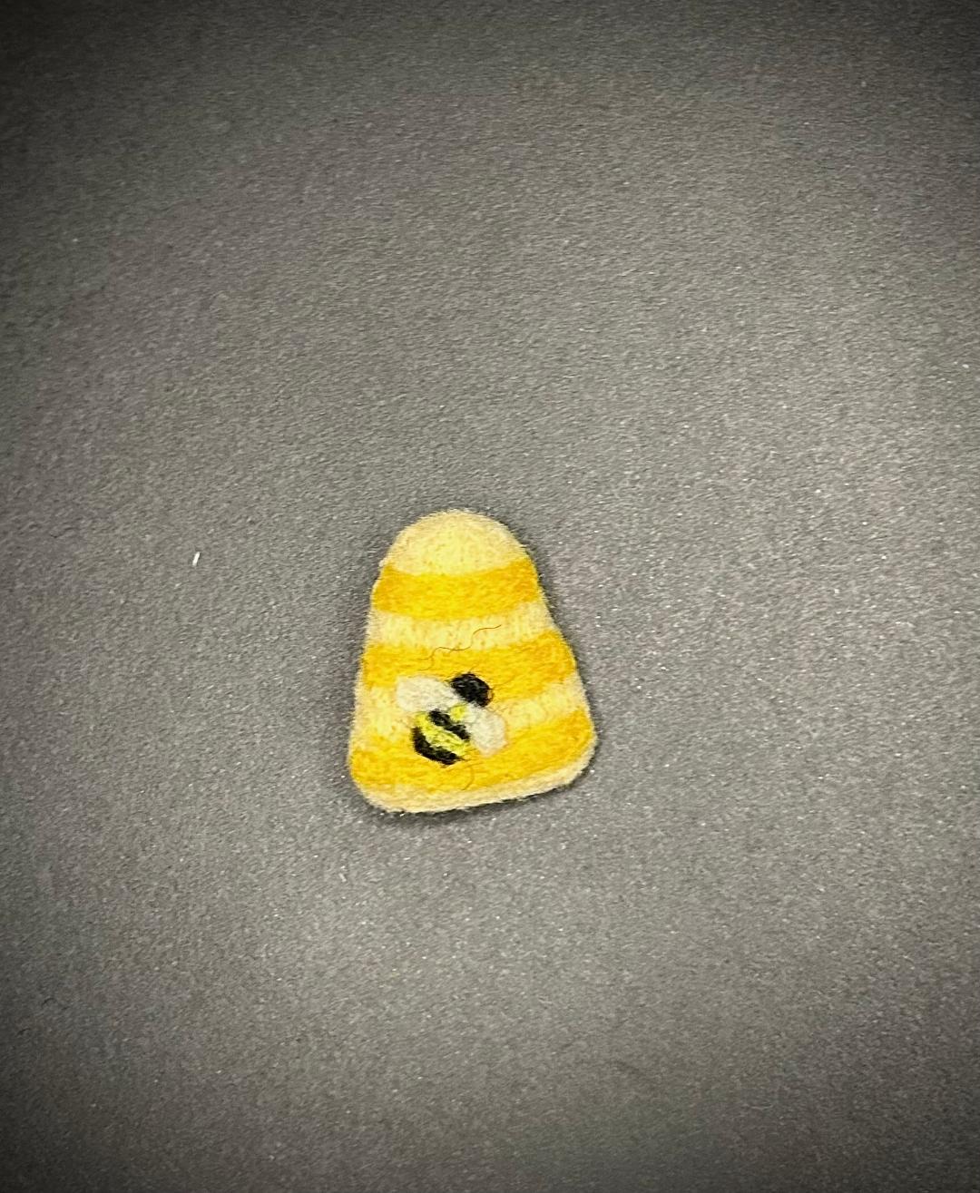 Beehive Brooch