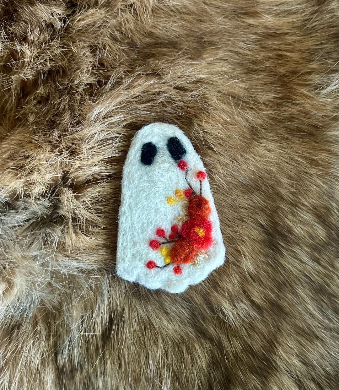 Boo-tiful Ghost Brooch